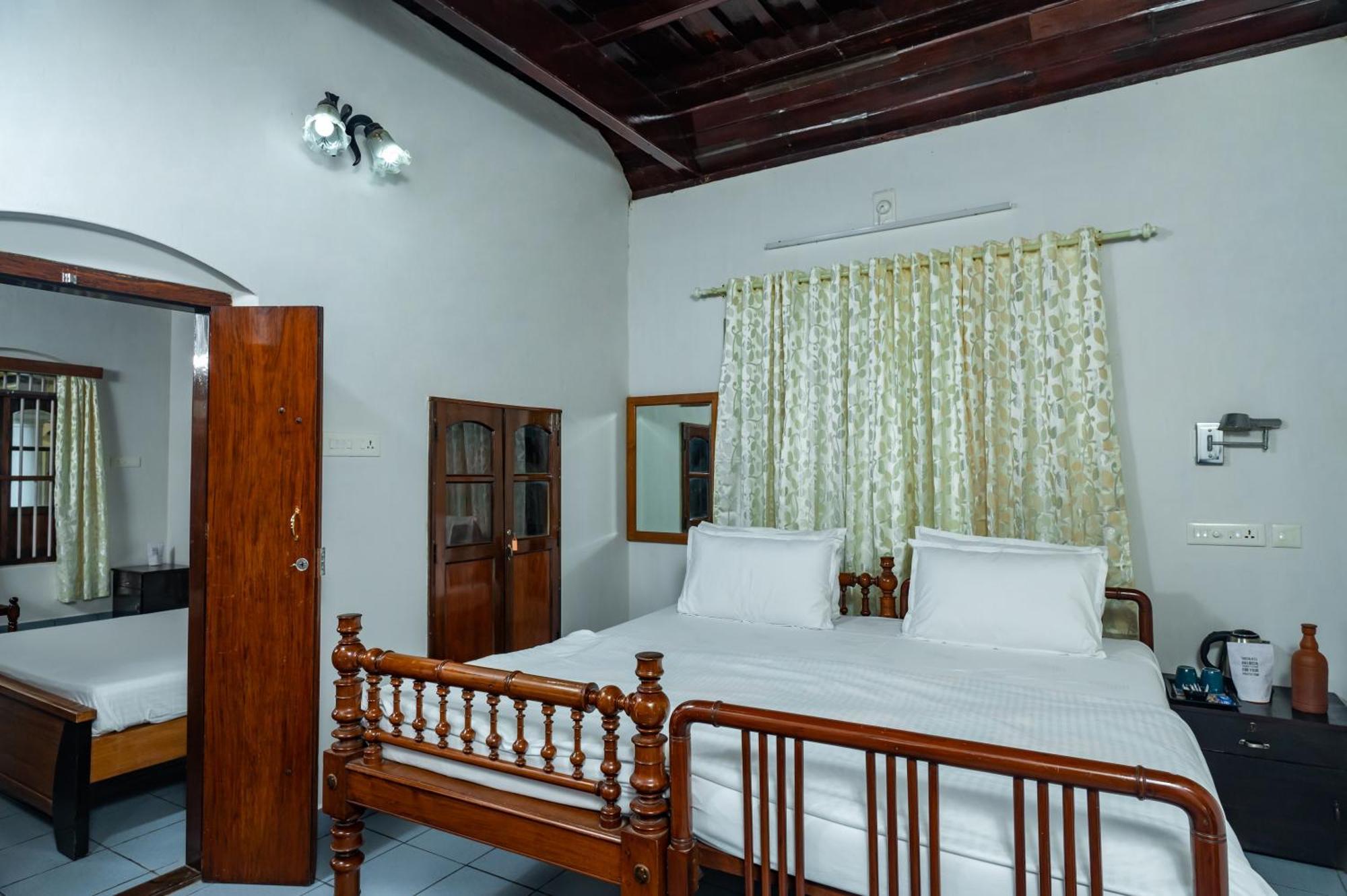 Babira Brookside Heritage Resort Kumarakom Luaran gambar