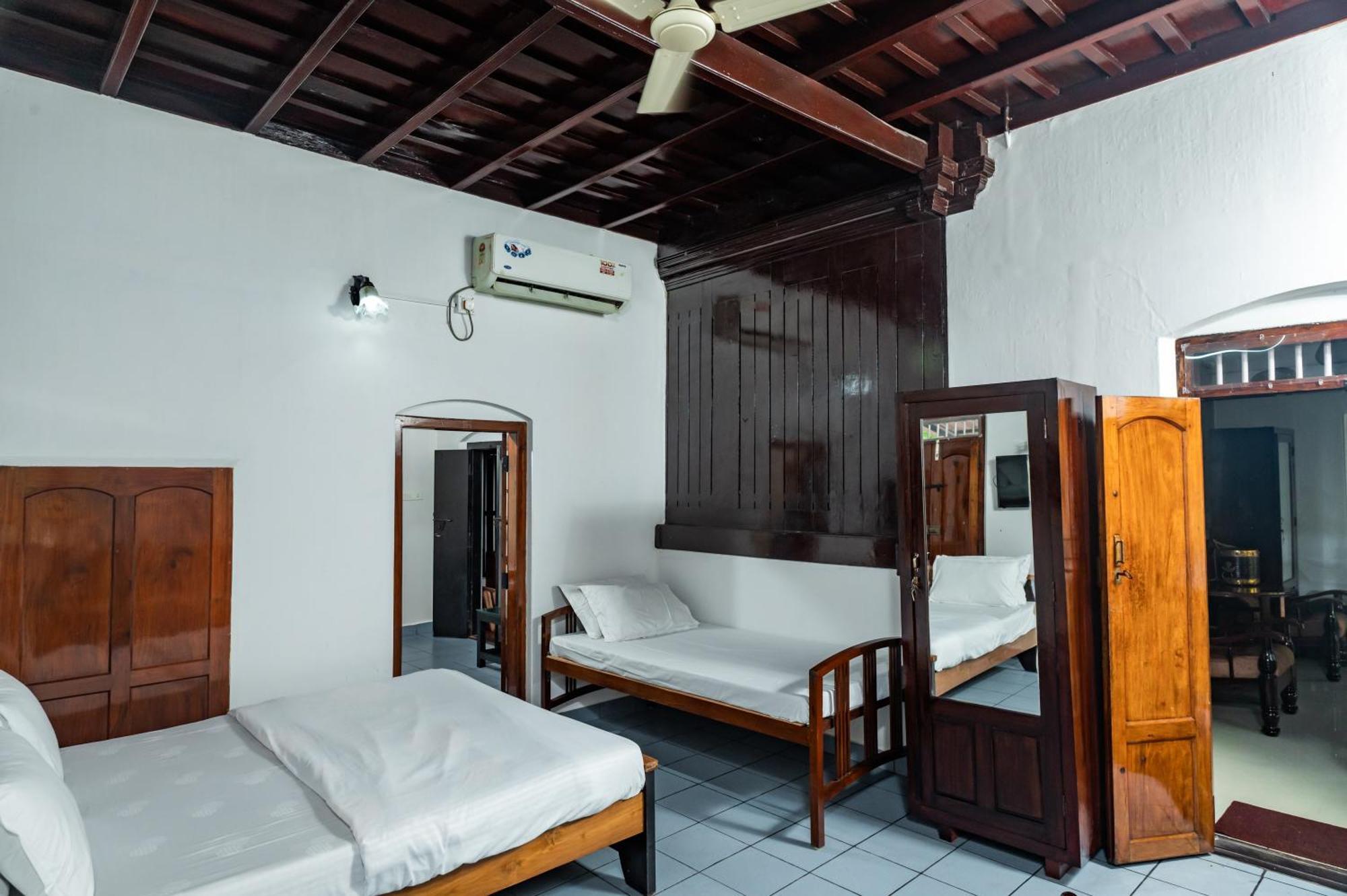 Babira Brookside Heritage Resort Kumarakom Luaran gambar