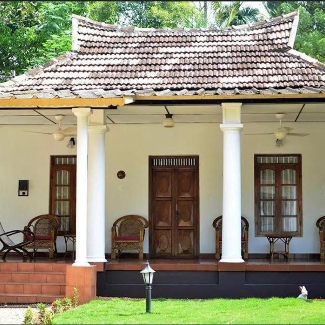 Babira Brookside Heritage Resort Kumarakom Luaran gambar