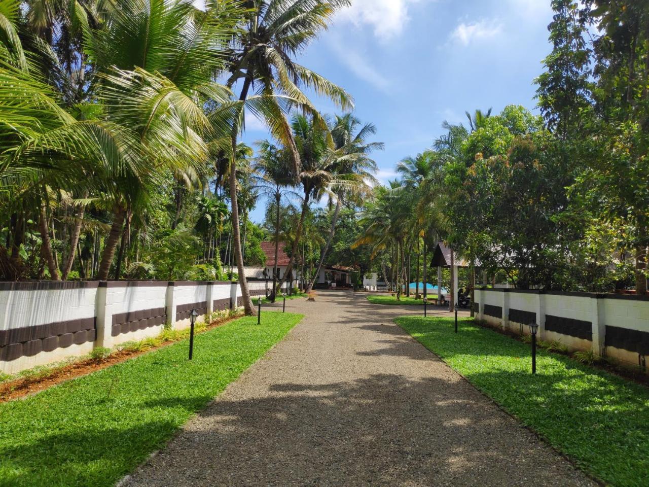 Babira Brookside Heritage Resort Kumarakom Luaran gambar