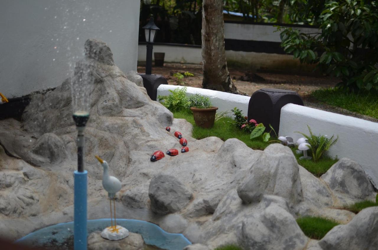 Babira Brookside Heritage Resort Kumarakom Luaran gambar